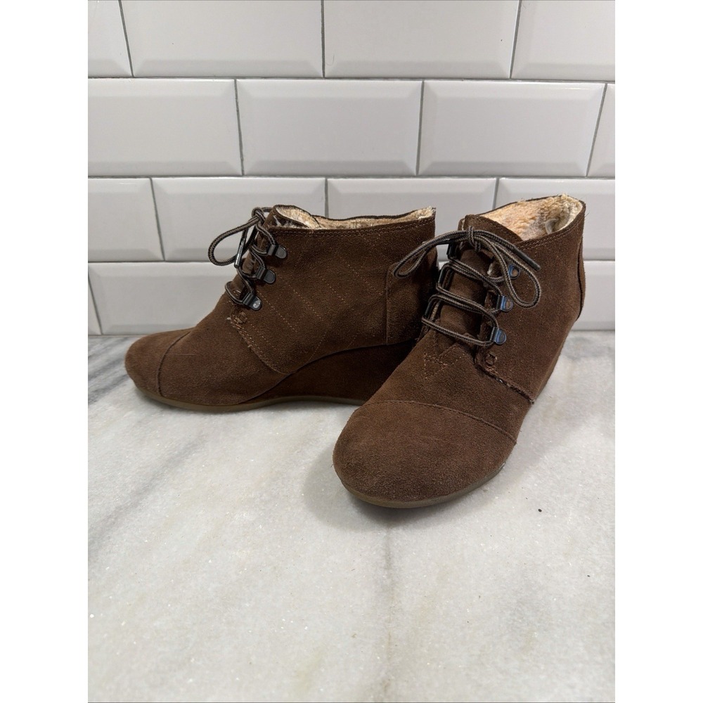 Tom's Desert Wedge Brown 2.75" Wedge Heel Booties Leather Size 9 - Picture 1 of 10